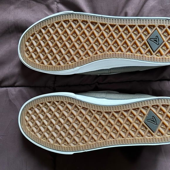 Sperry Women’s Bahama 3.0 Platform Shoes - Picture 4 of 7